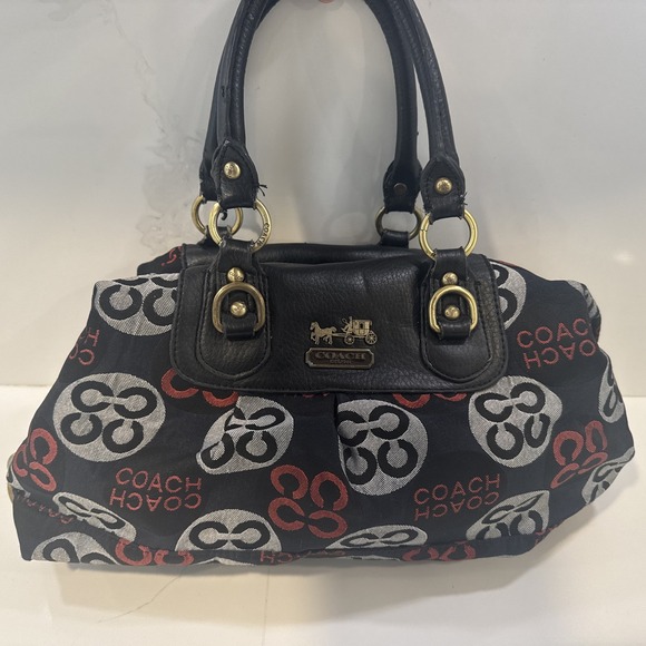 Coach Handbags - Coach Purse Est. 1941 Broken Zipper